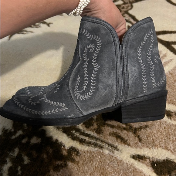 Blue Gray leather suade Embroidered sterling river boots Ankle Boots - Picture 8 of 9